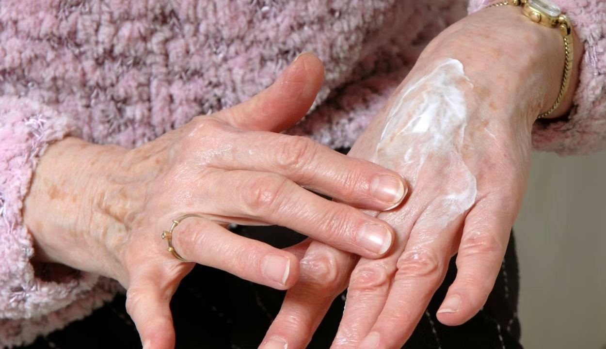 krankgeschriebene lehrerin handcreme